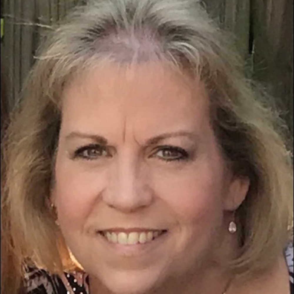 Meet your Posher, Renee